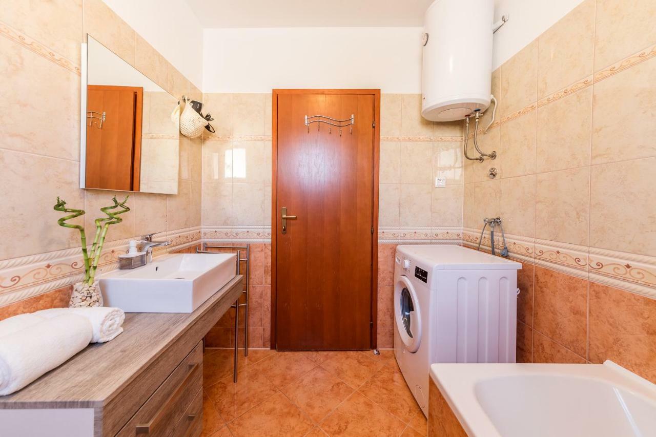Apartment Vivis Medolino Esterno foto